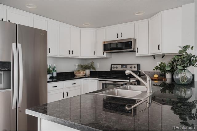 5081 Garrison Street Unit: 9
