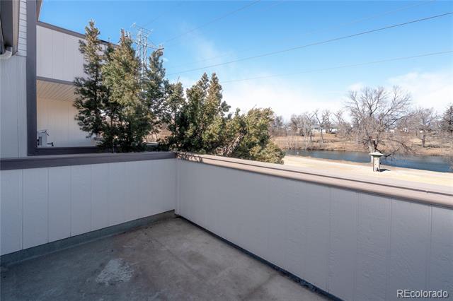 5081 Garrison Street Unit: 9