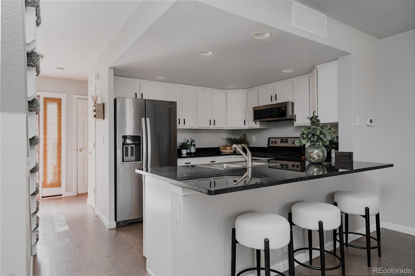 5081 Garrison Street Unit: 9