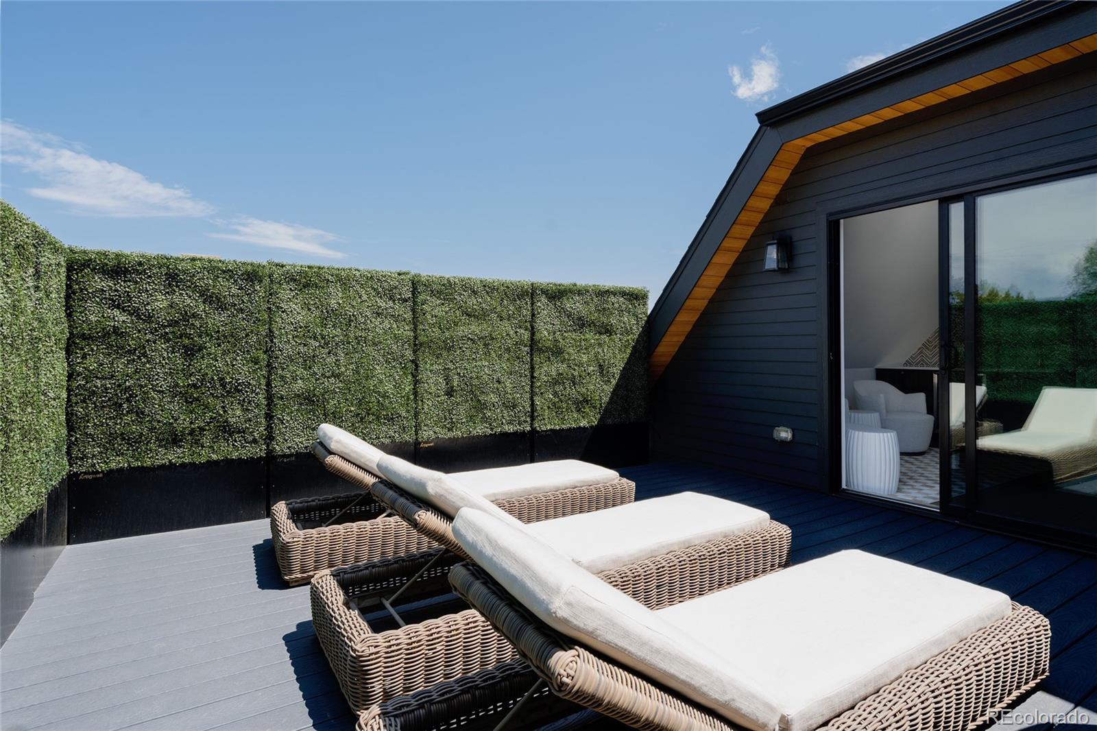 1271 Garfield Street