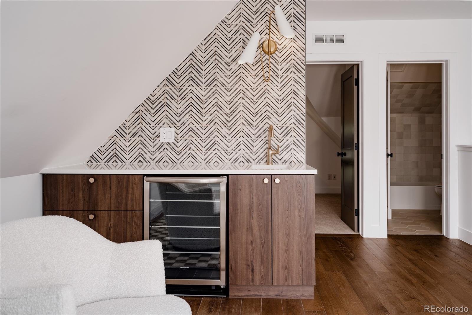 1271 Garfield Street