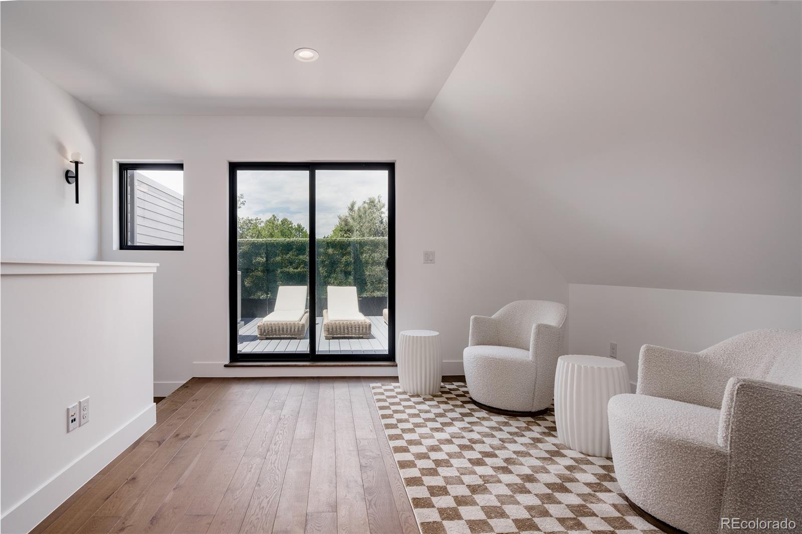 1271 Garfield Street