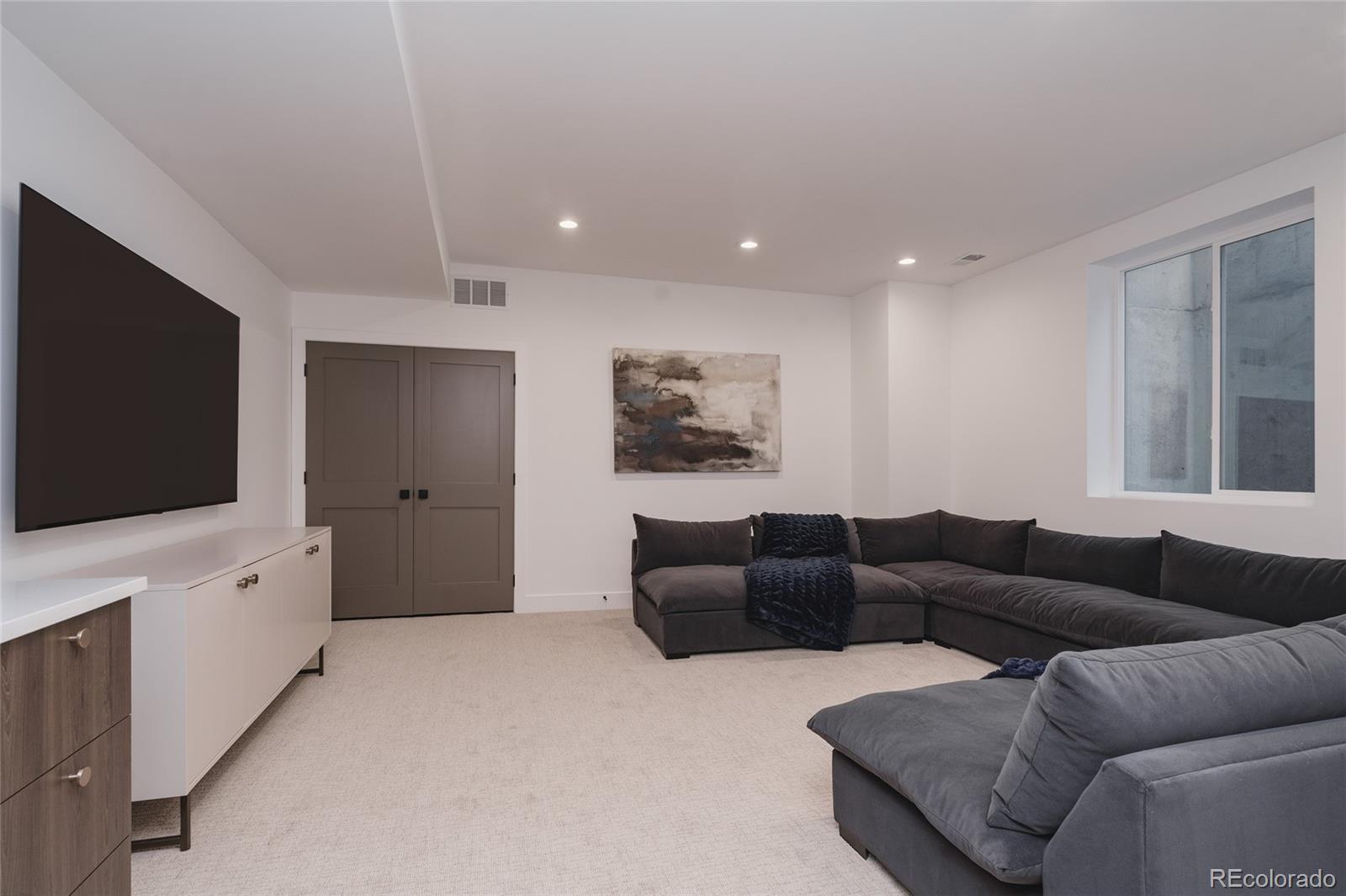 1271 Garfield Street