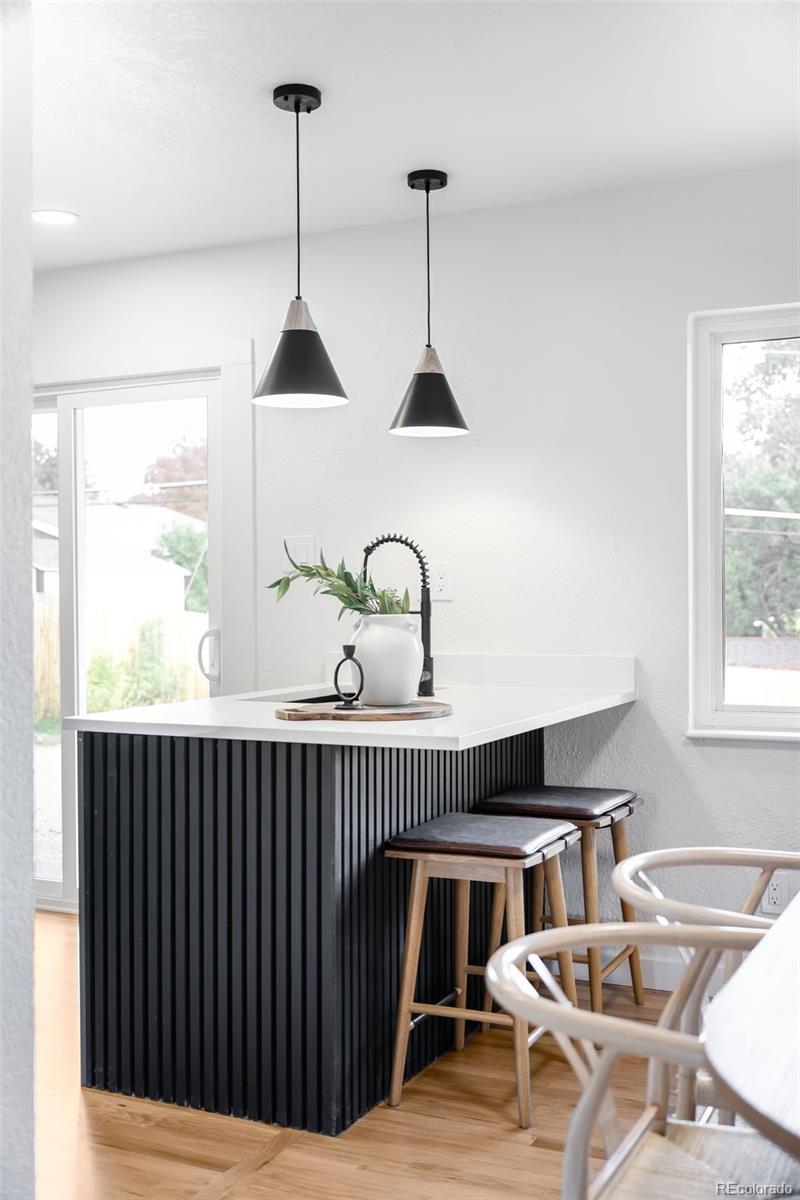 2864 S Raleigh Street