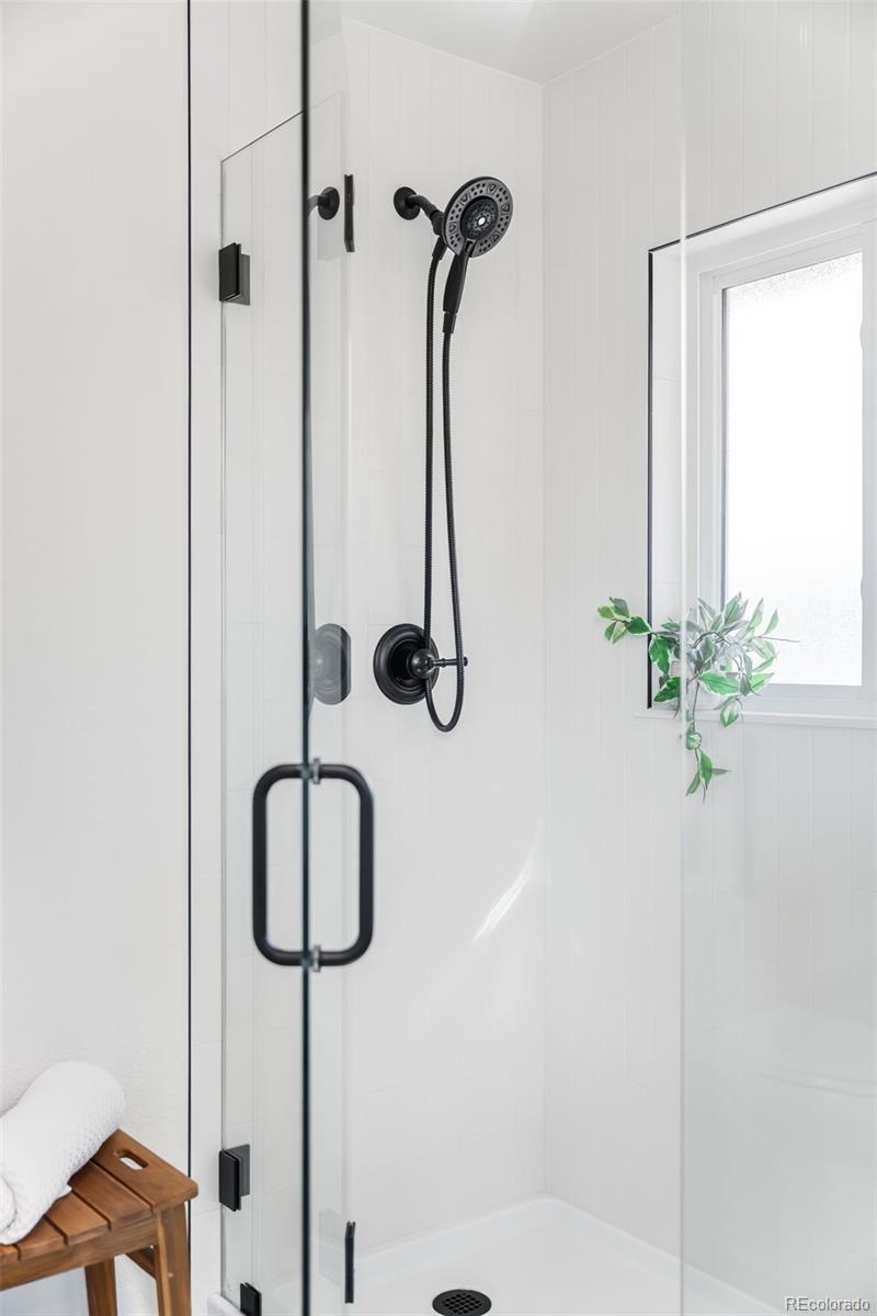 2864 S Raleigh Street