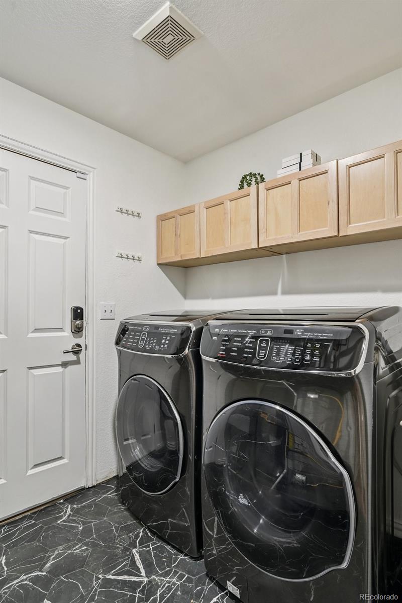 8300 Fairmount Drive Unit: G103