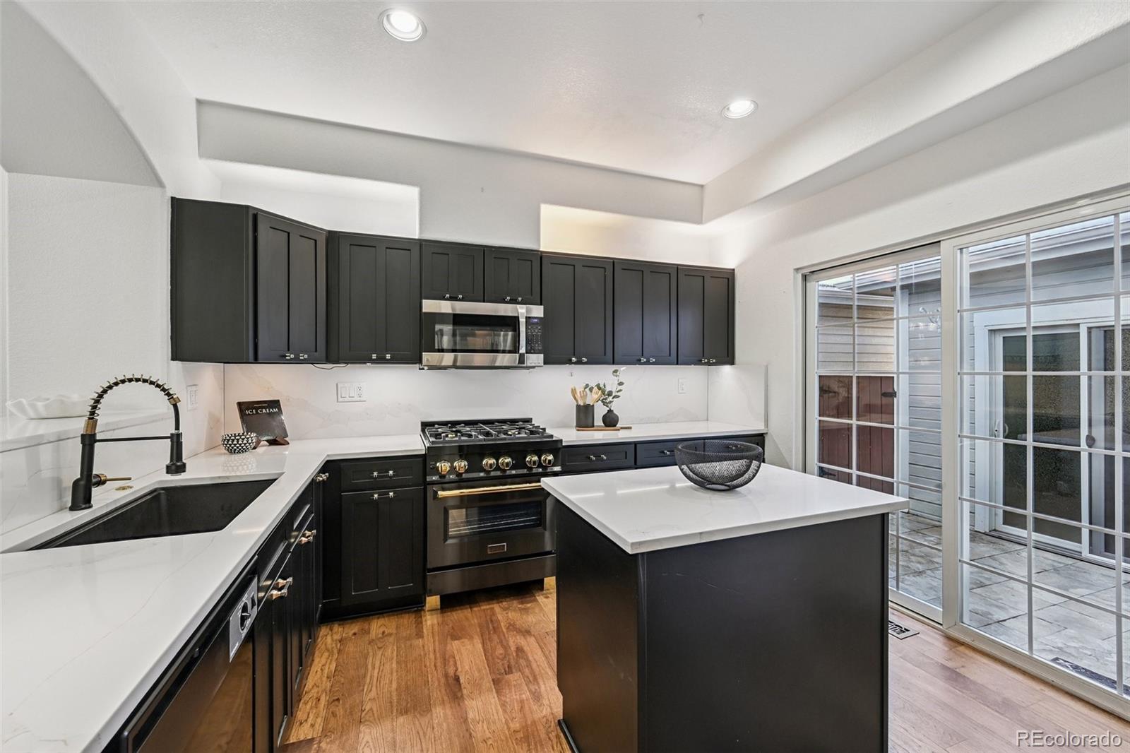 8300 Fairmount Drive Unit: G103