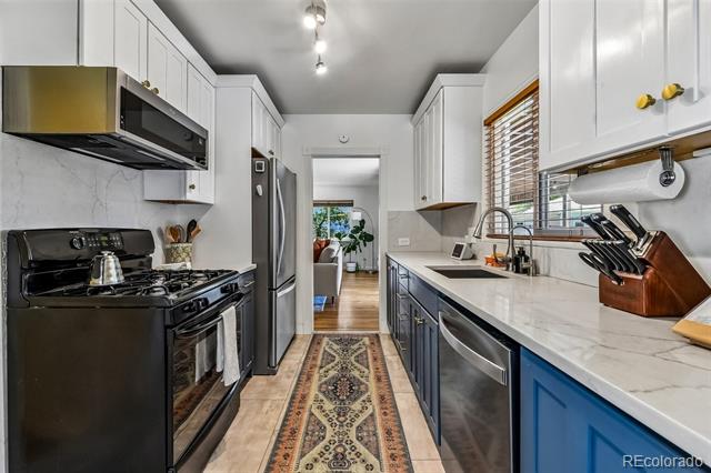 1825 S Adams Street