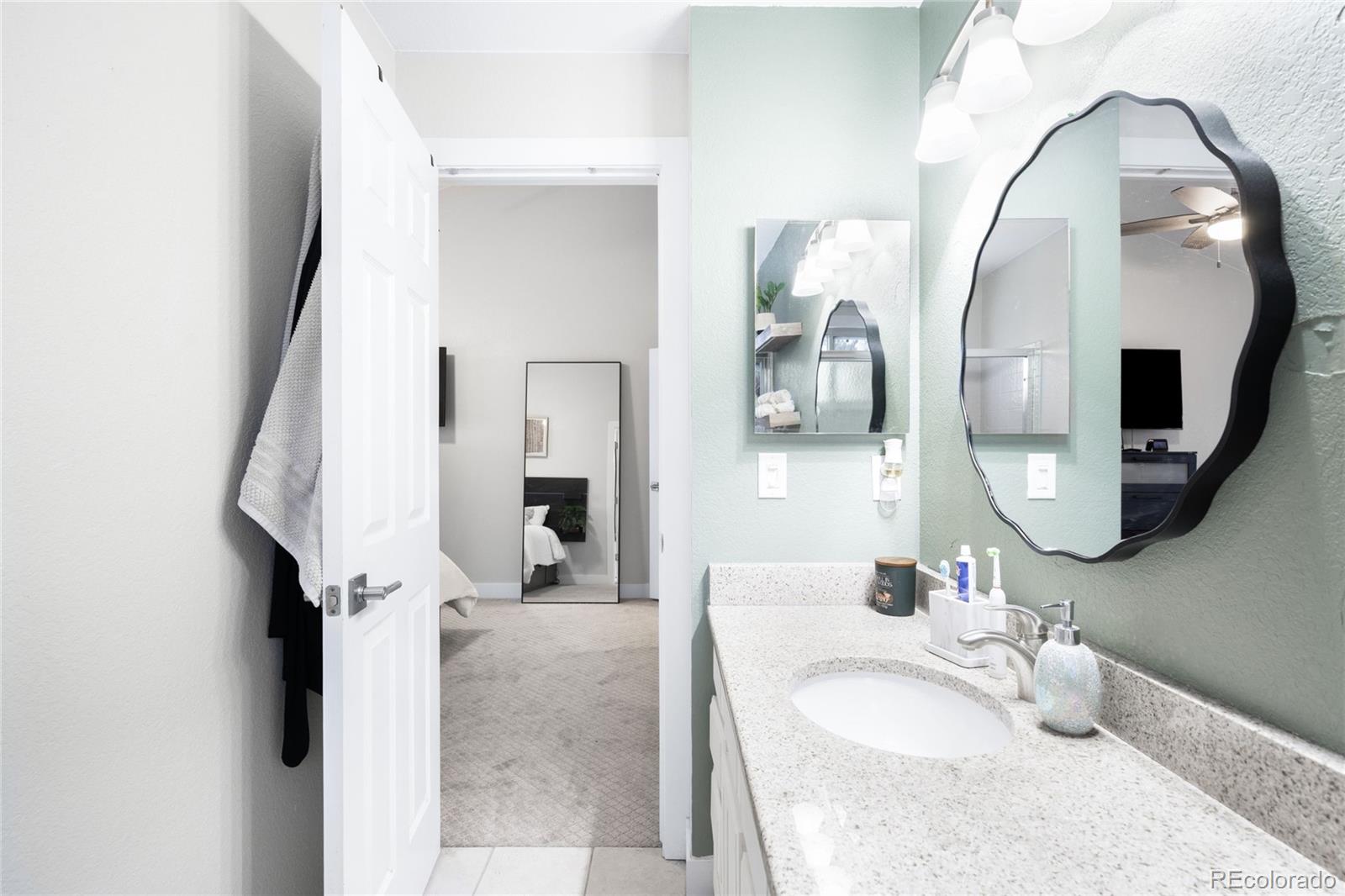 5337 W Iliff Drive Unit: 105