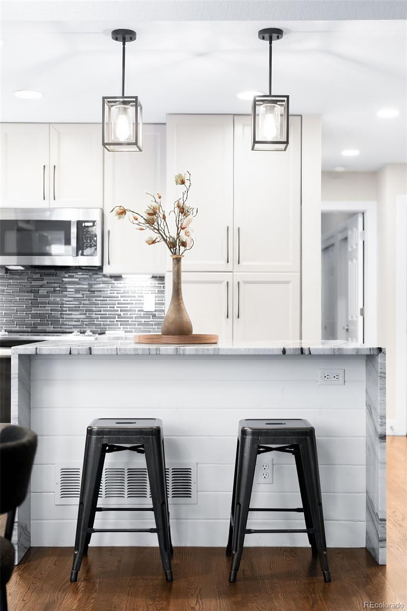 5337 W Iliff Drive Unit: 105