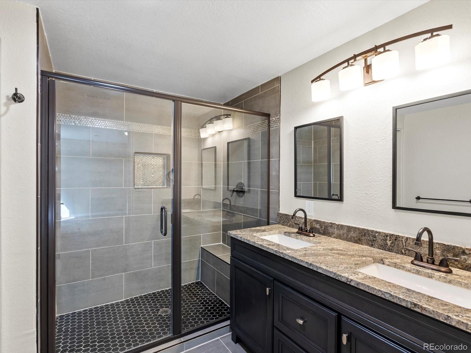 8425 Green Island Circle