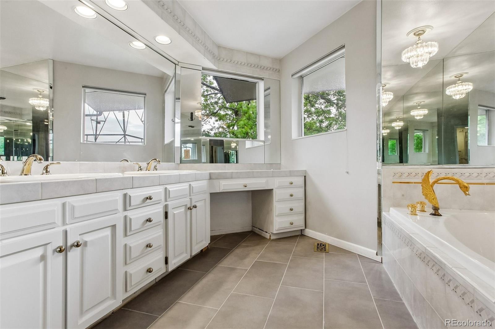 2601 S Quebec Street Unit: C-L