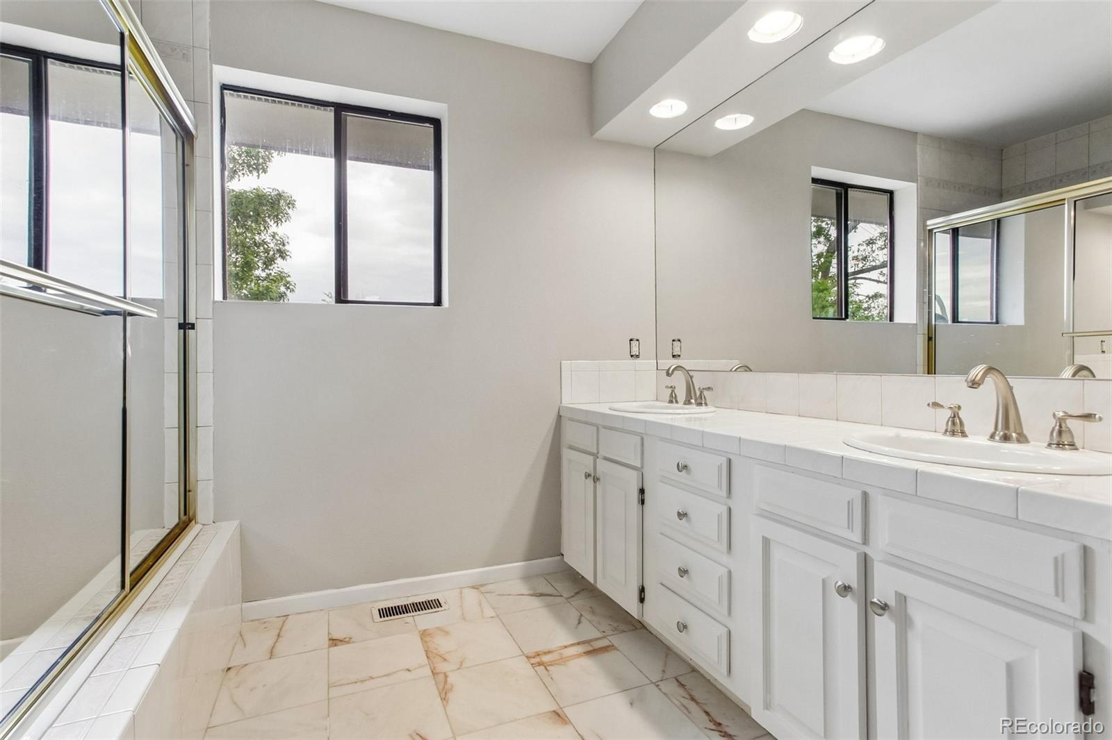 2601 S Quebec Street Unit: C-L