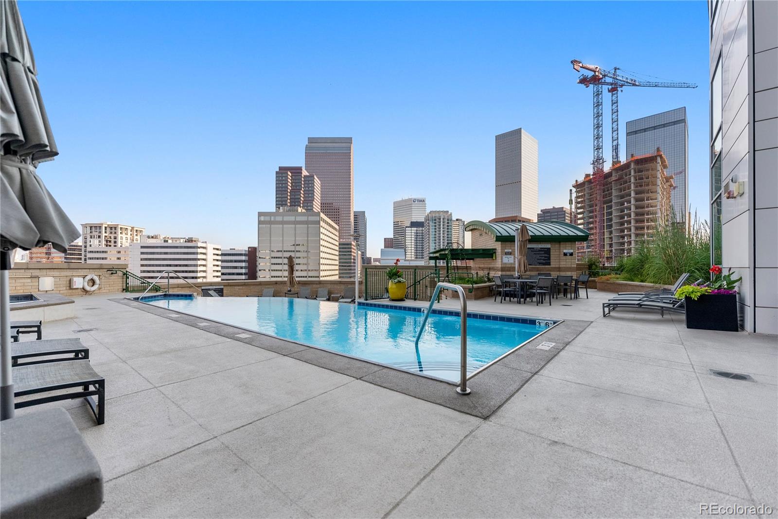 2001 Lincoln Street Unit: 3223
