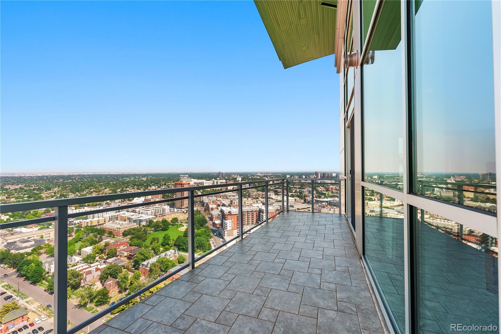 2001 Lincoln Street Unit: 3223