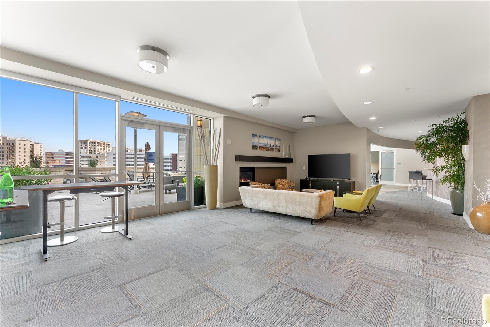 2001 Lincoln Street Unit: 3223