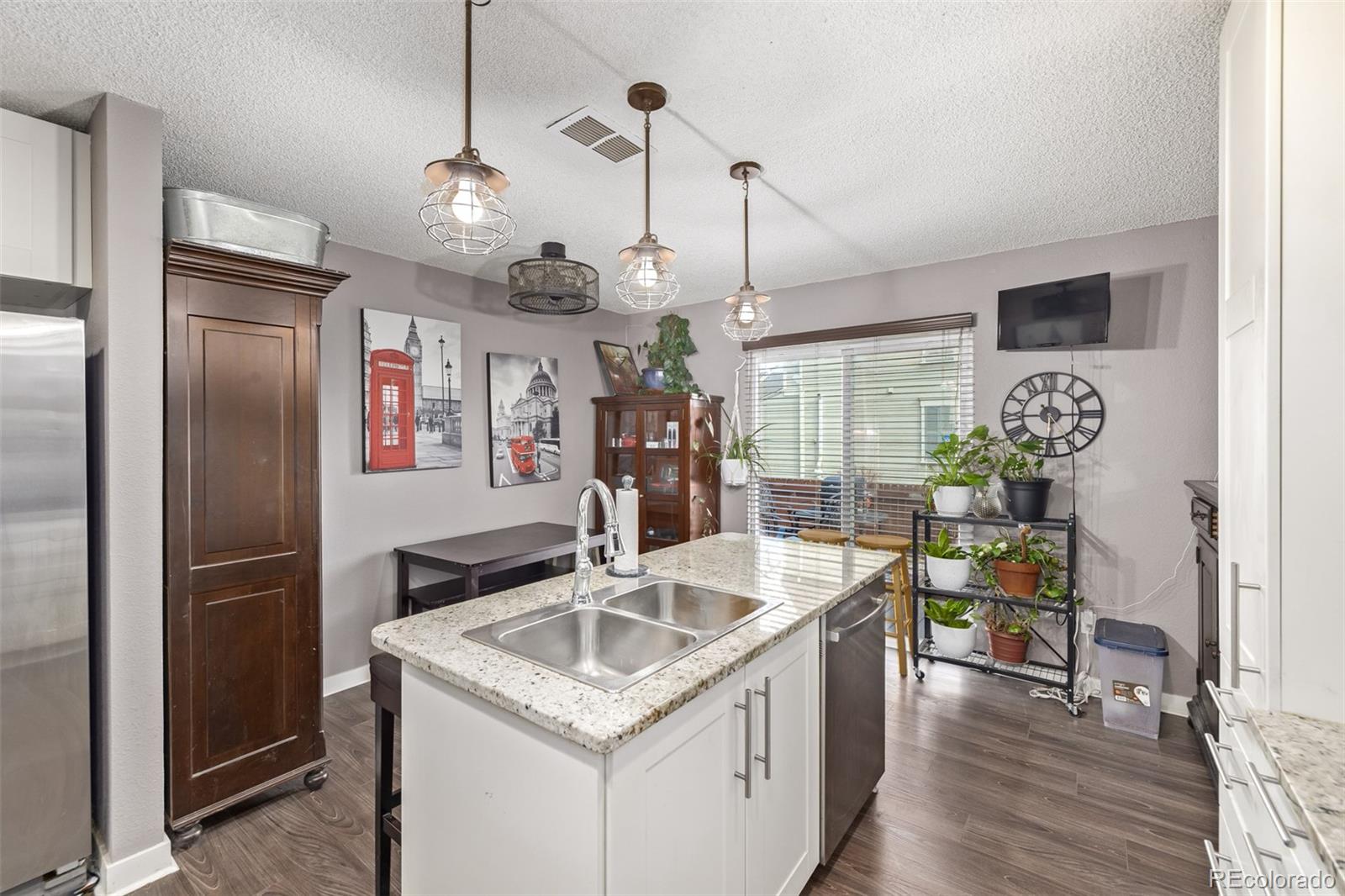 19923 Victorian Way