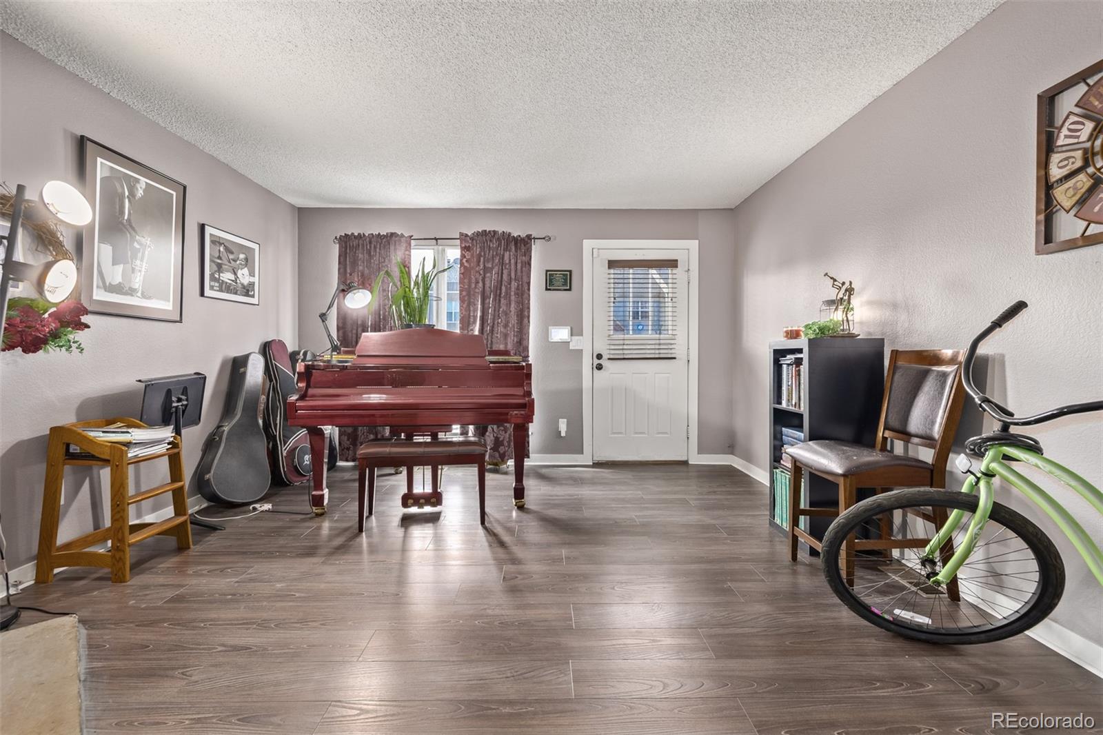 19923 Victorian Way