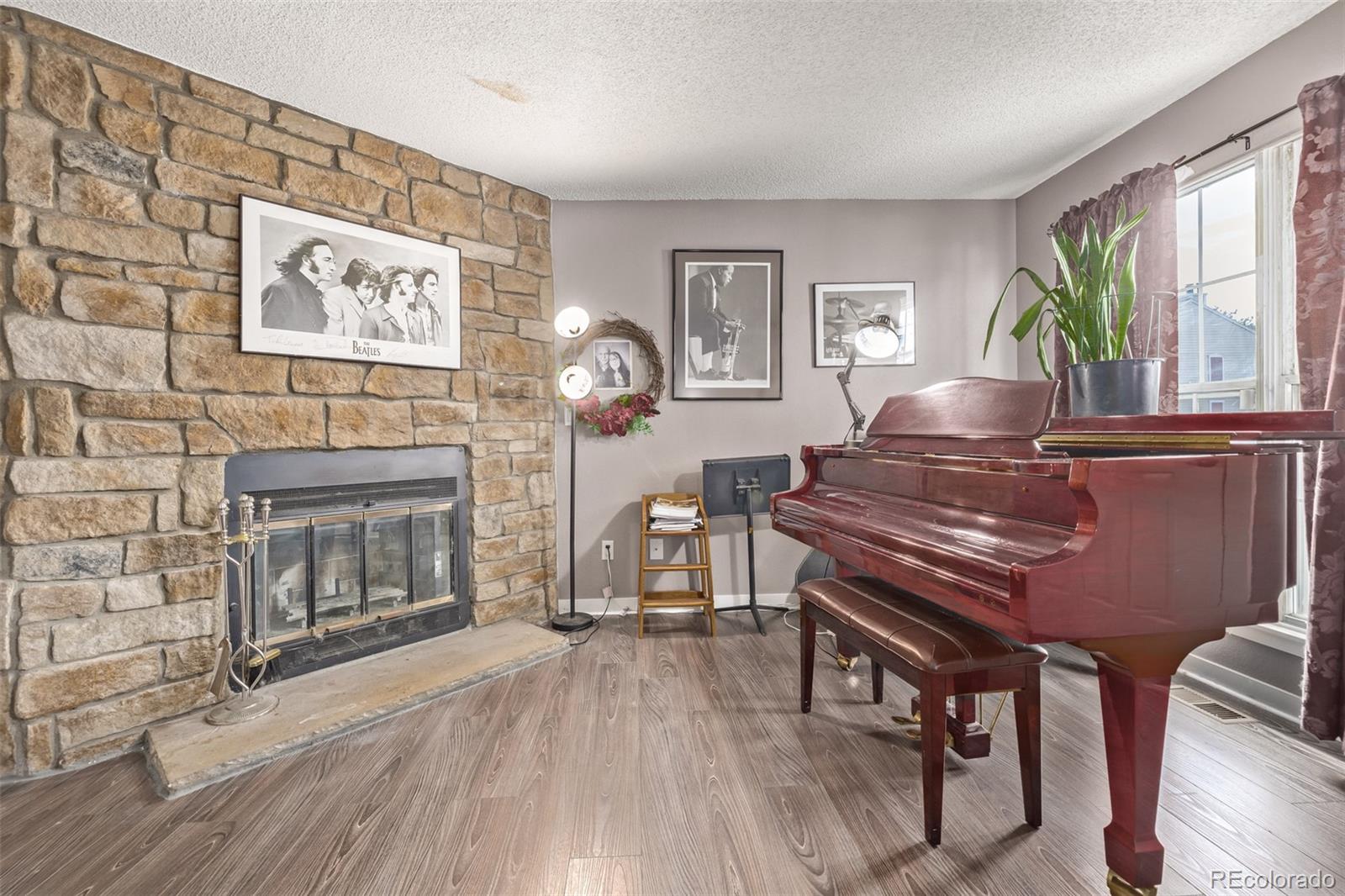 19923 Victorian Way