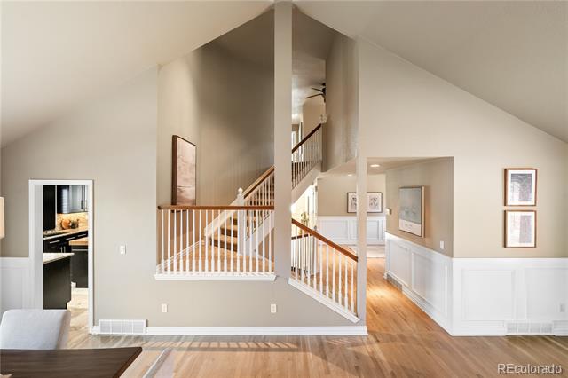 2504 S Fenton Lane