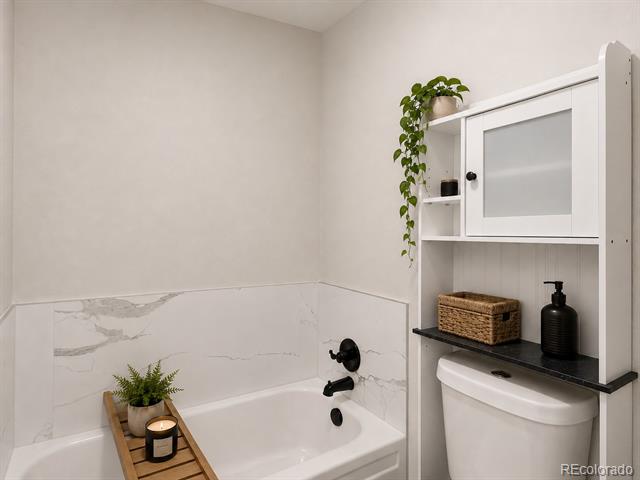 4062 S Atchison Way Unit: 302