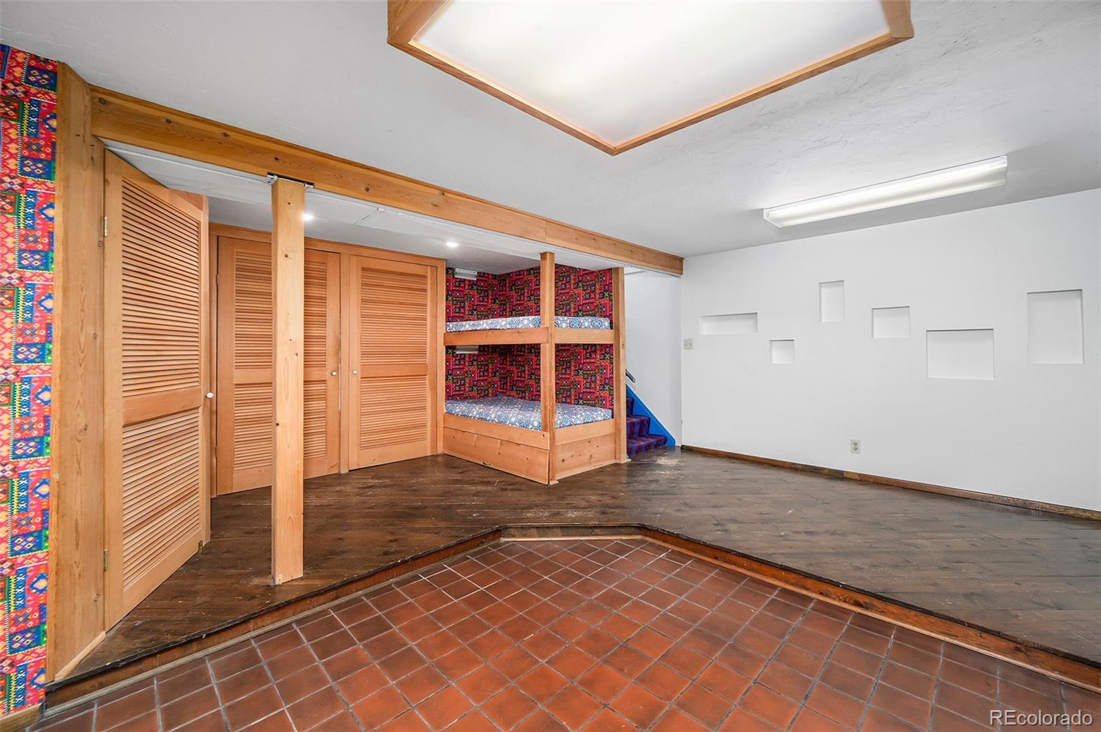 7121 E Arkansas Avenue