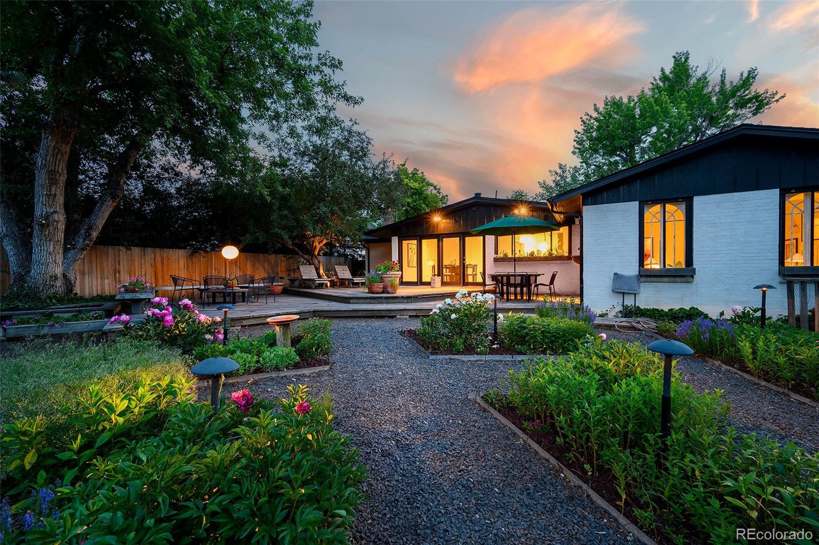 7121 E Arkansas Avenue