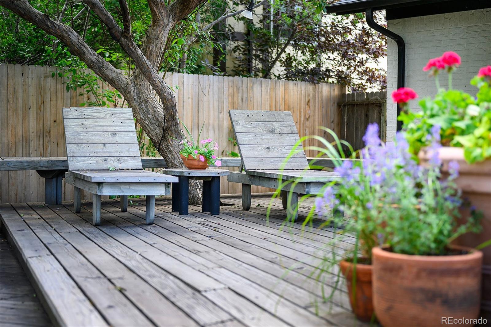 7121 E Arkansas Avenue