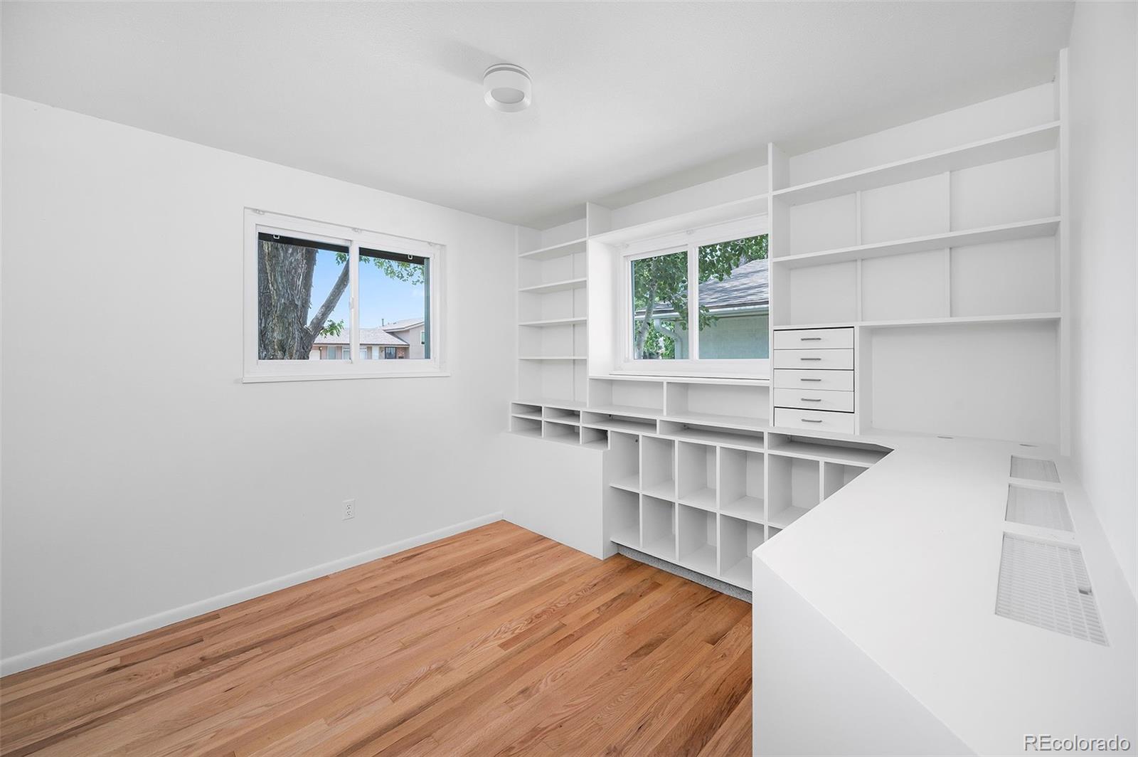 7121 E Arkansas Avenue