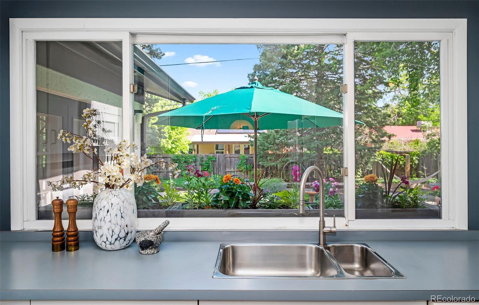 7121 E Arkansas Avenue