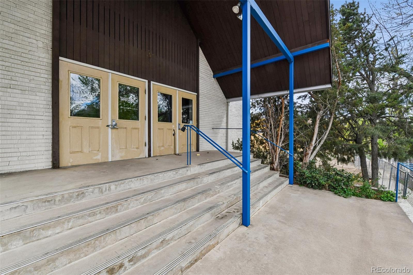 400 S Williams Street