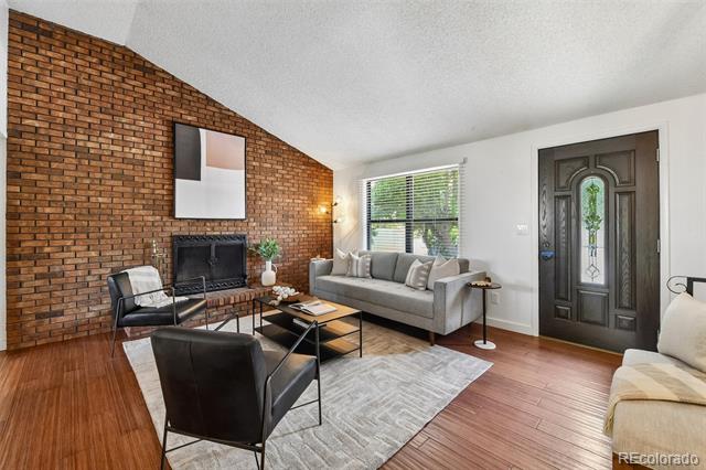 5009 W 70th Court