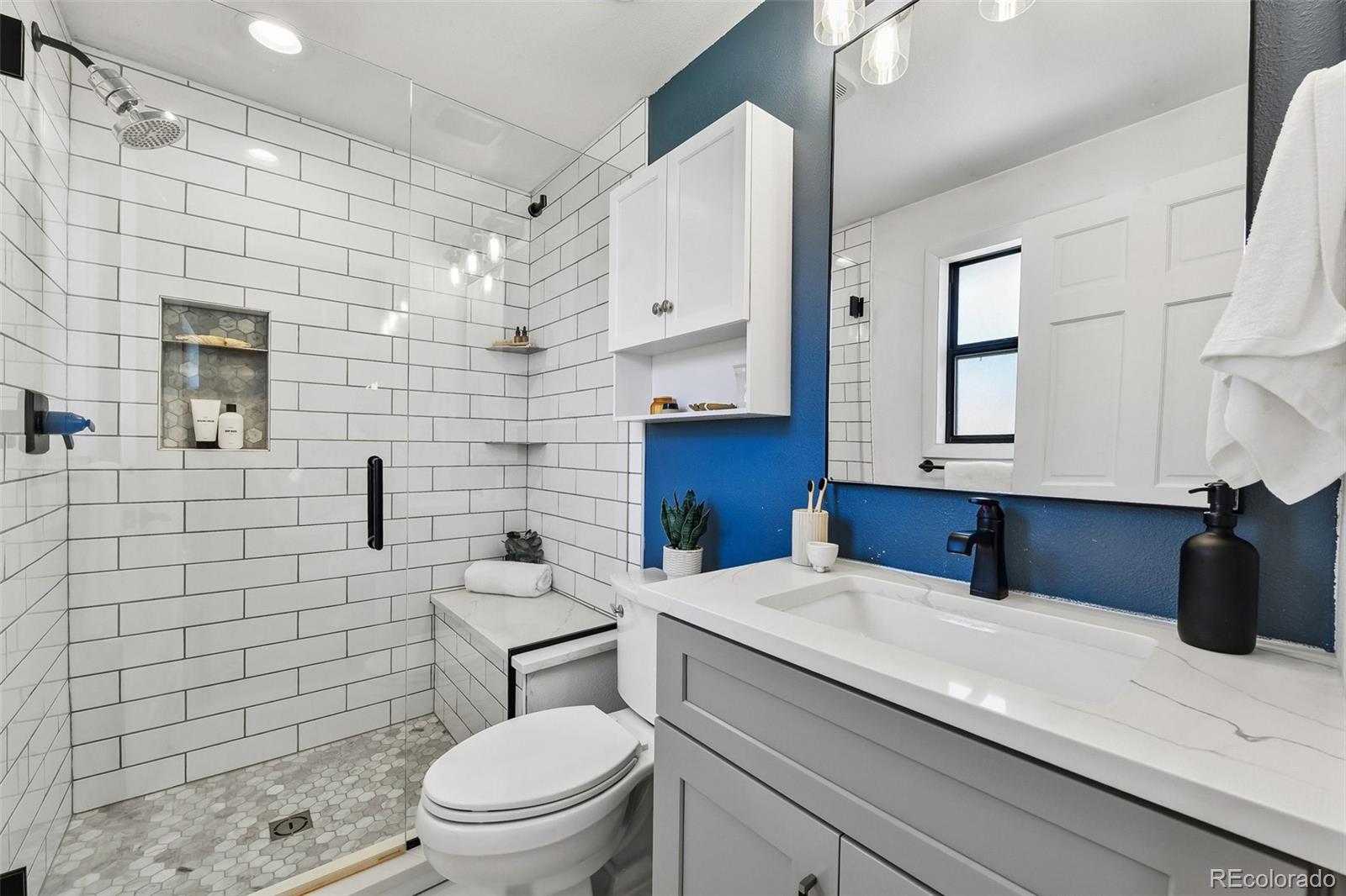 5009 W 70th Court
