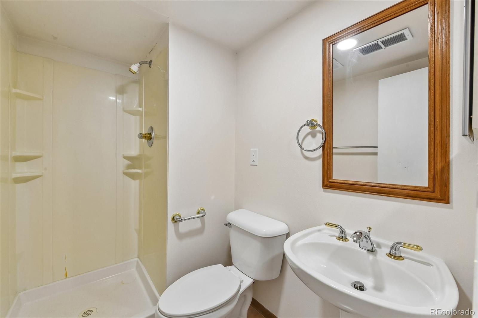 5009 W 70th Court