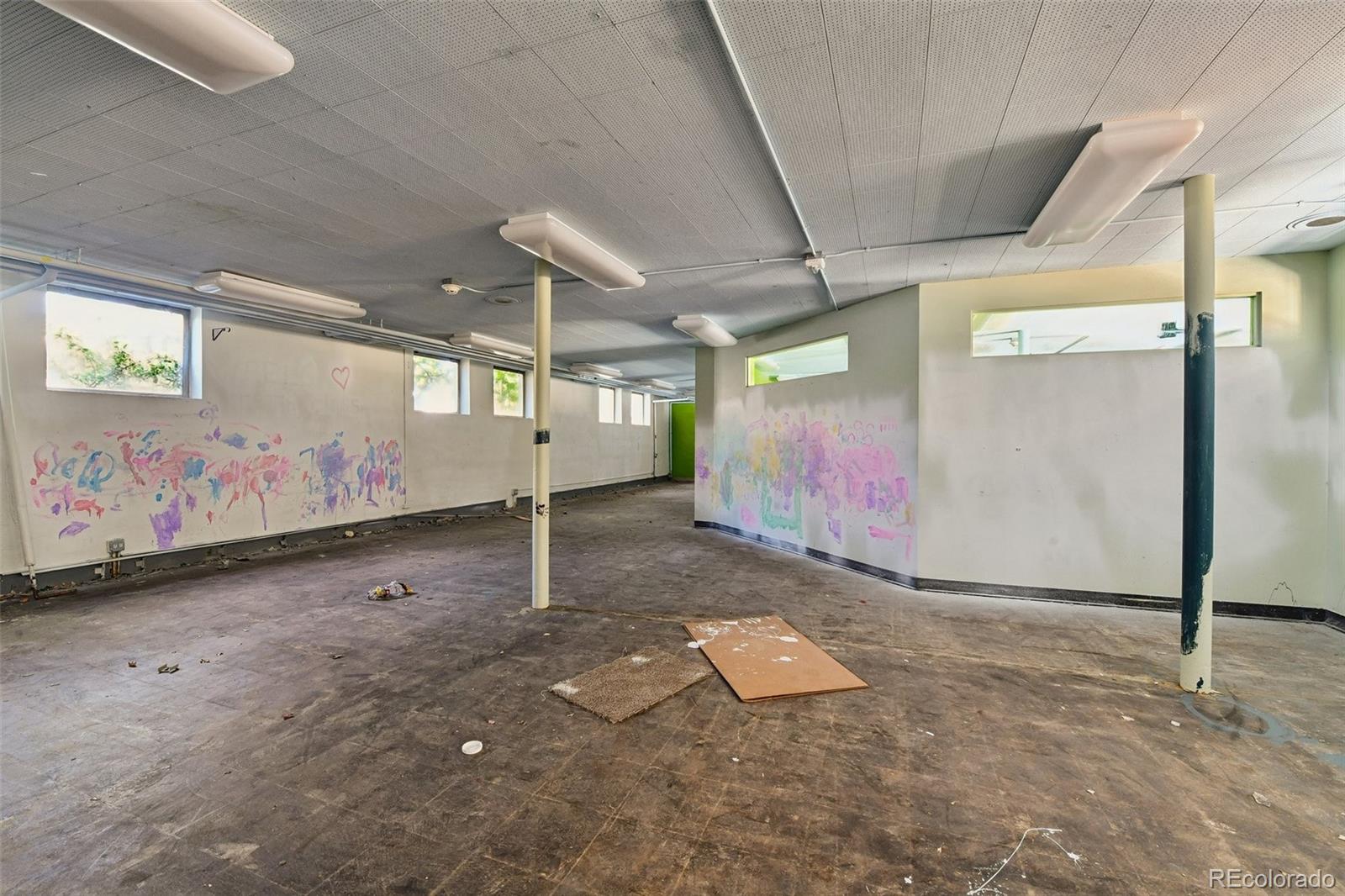 400 S Williams Street