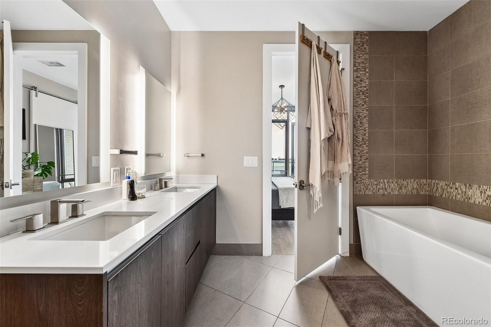 4200 W 17th Avenue Unit: 717