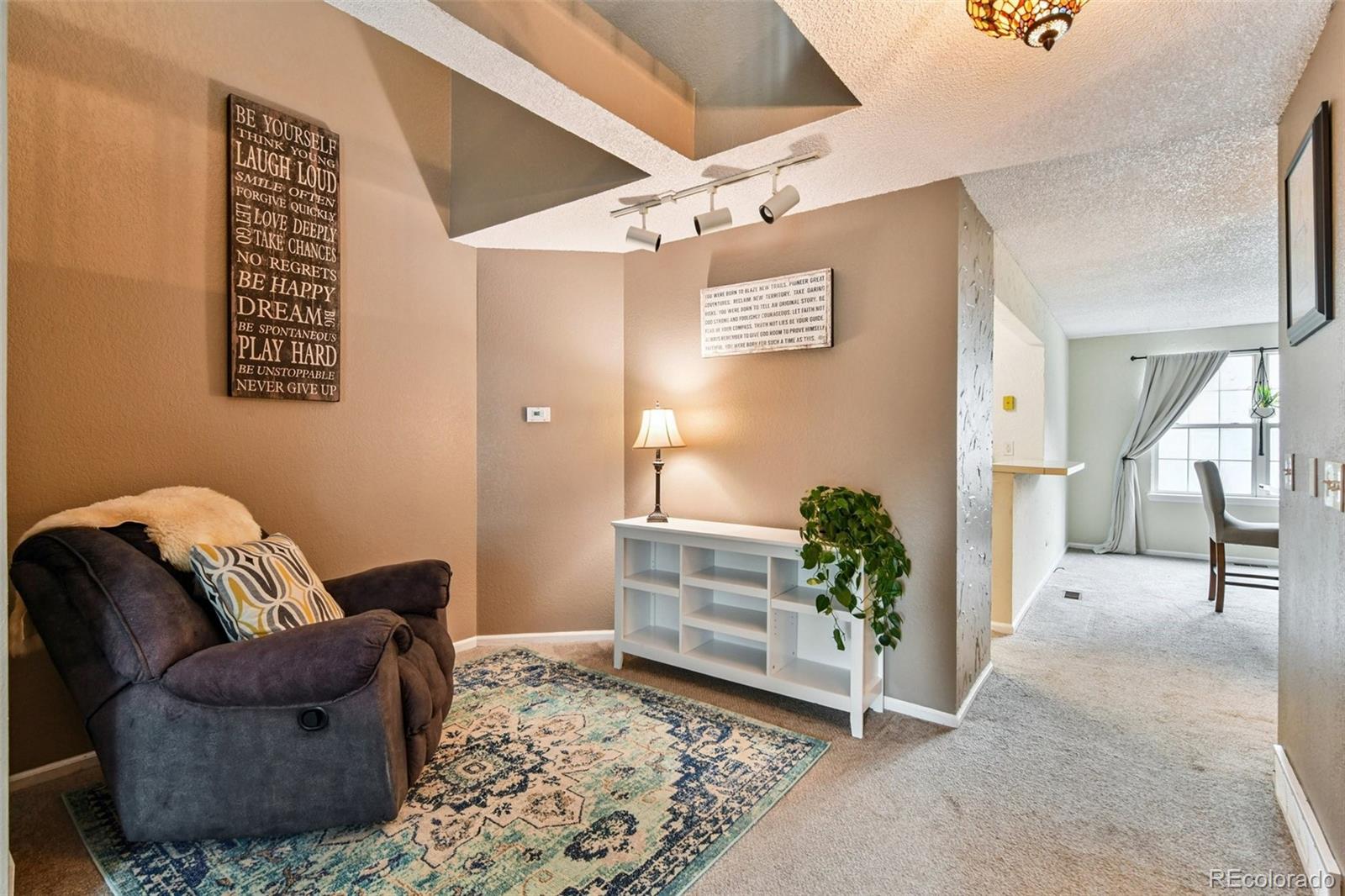 5732 W Atlantic Place