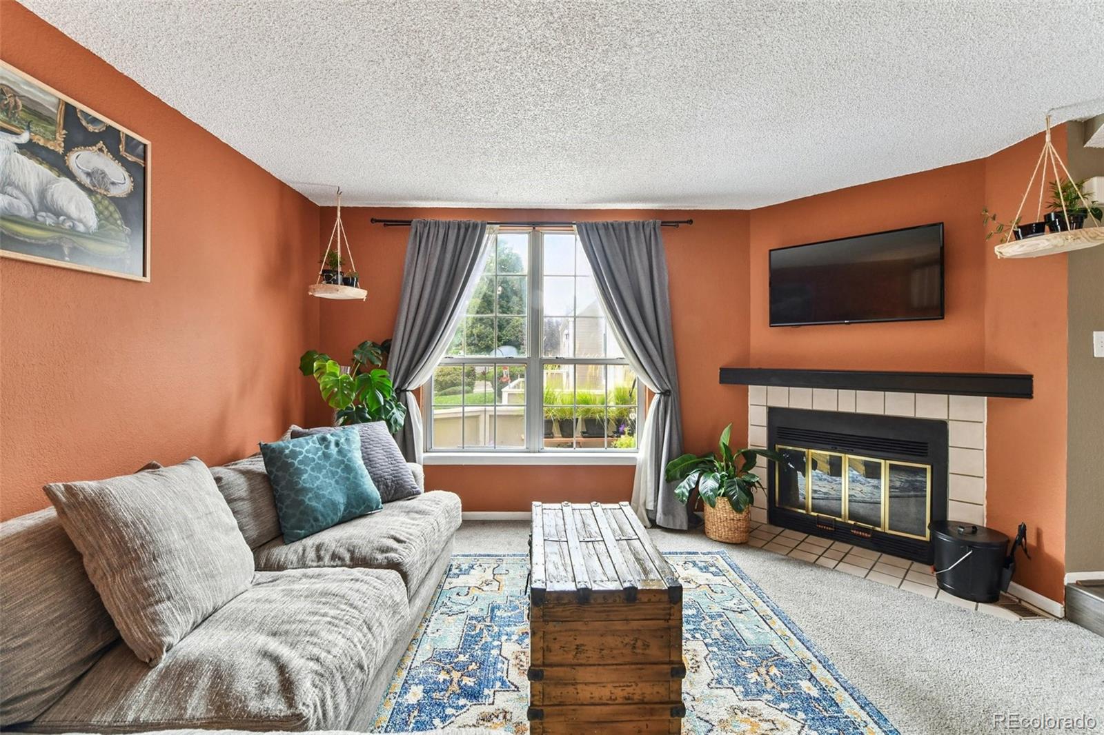 5732 W Atlantic Place