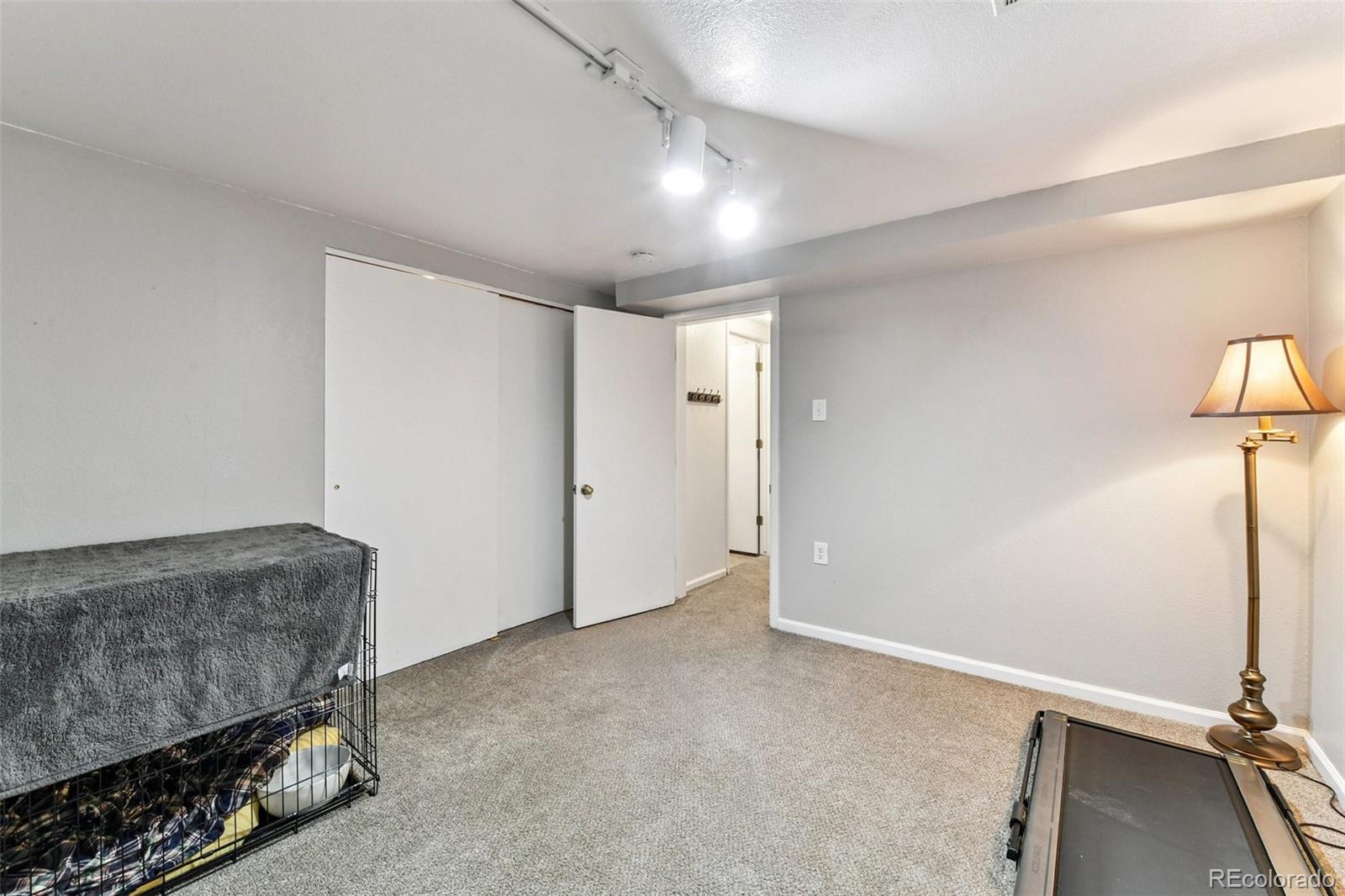 5732 W Atlantic Place