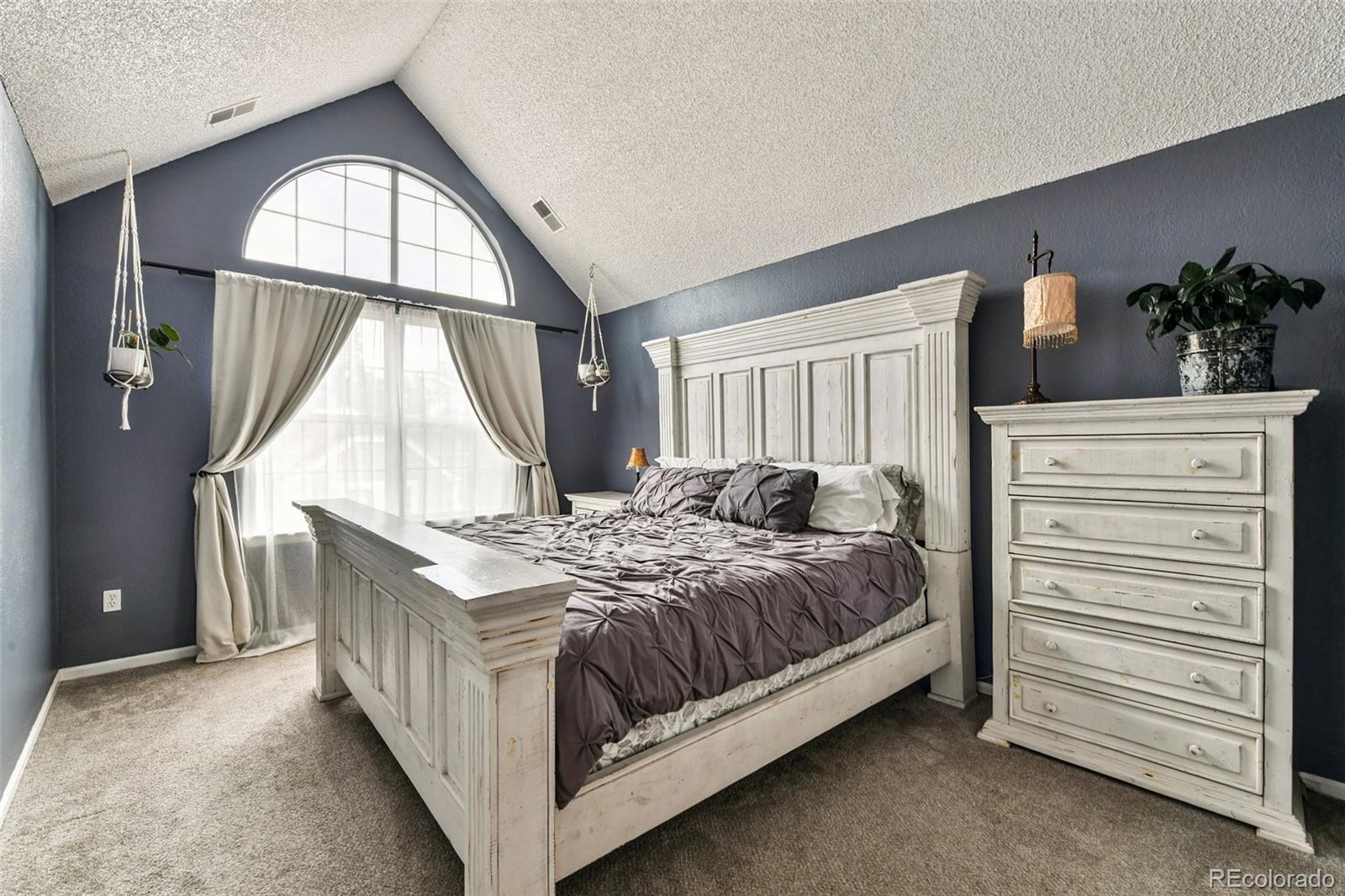 5732 W Atlantic Place