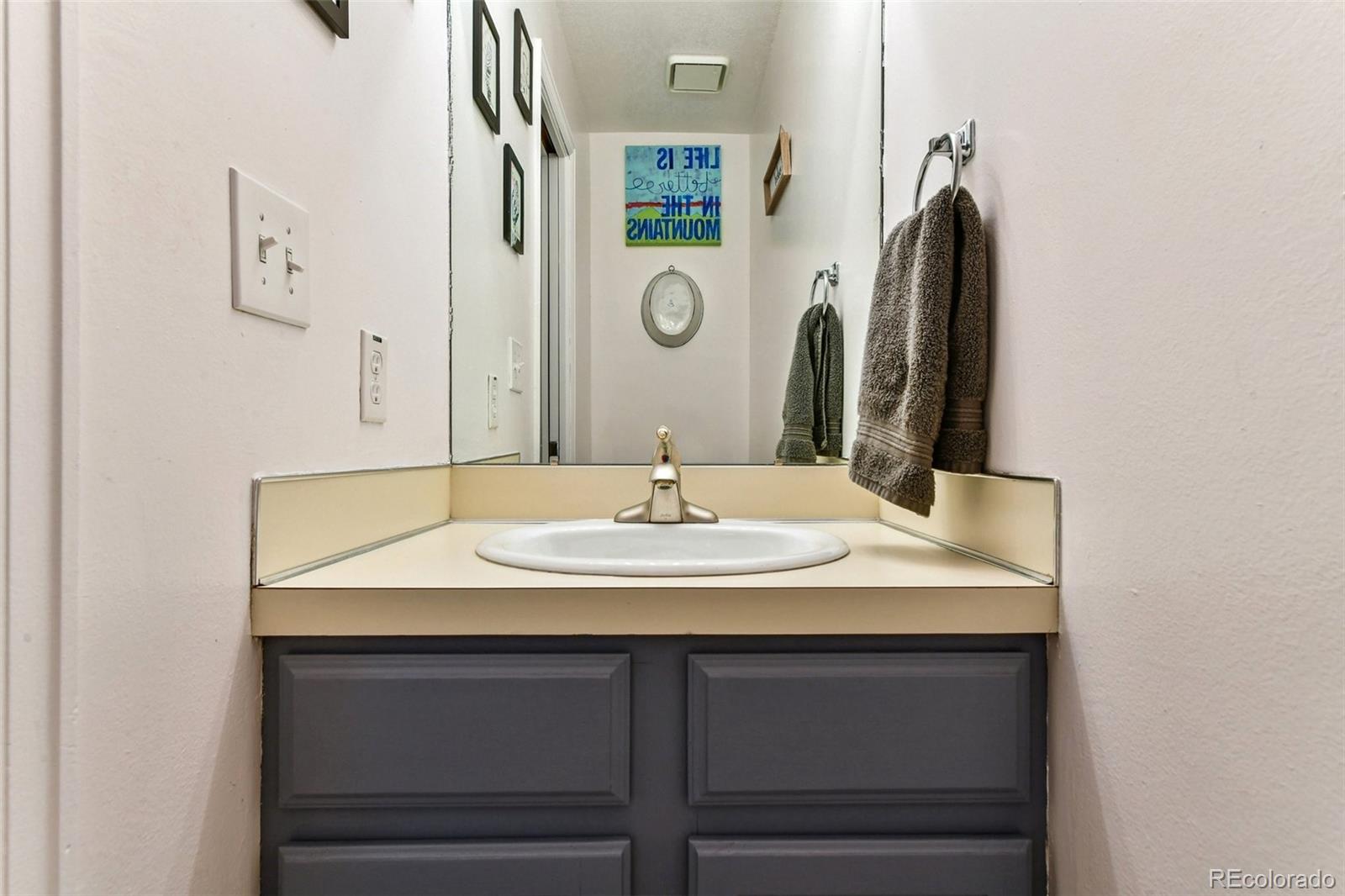 5732 W Atlantic Place