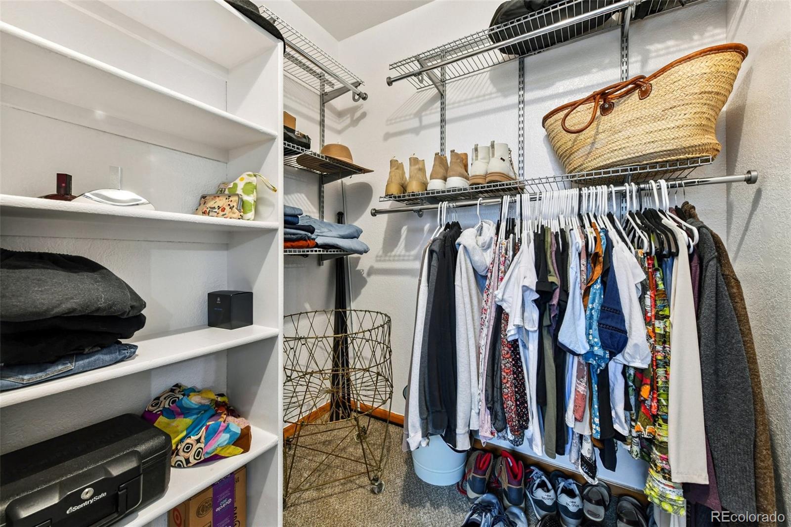 5732 W Atlantic Place