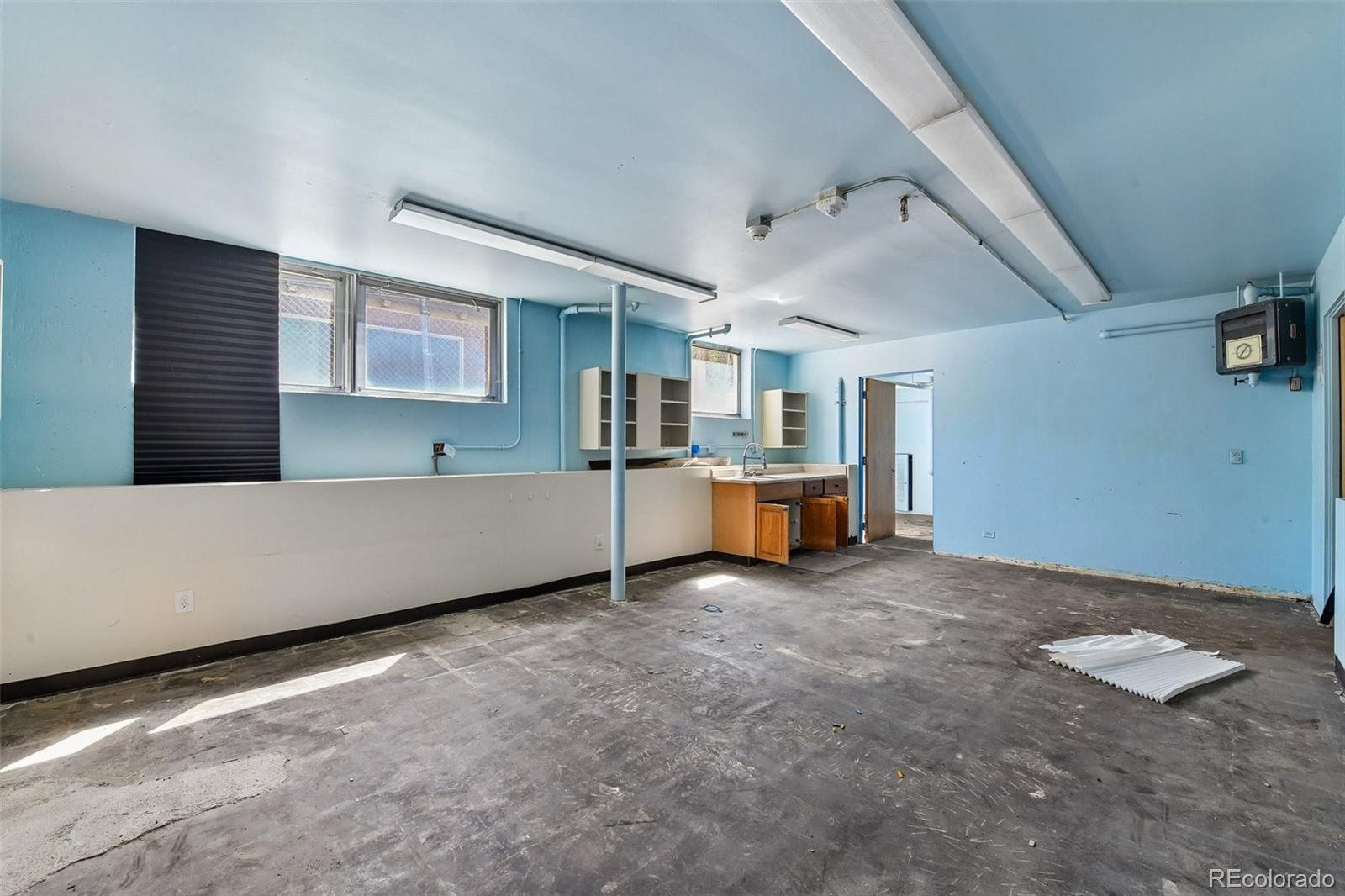 400 S Williams Street