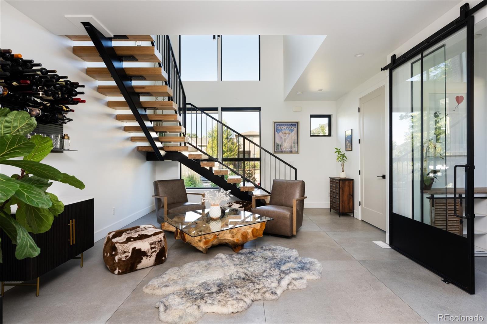 3948 N Navajo Street