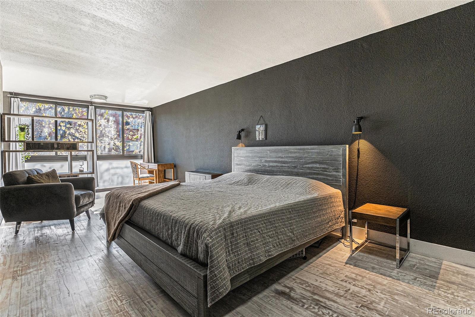 1050 N Corona Street Unit: 206