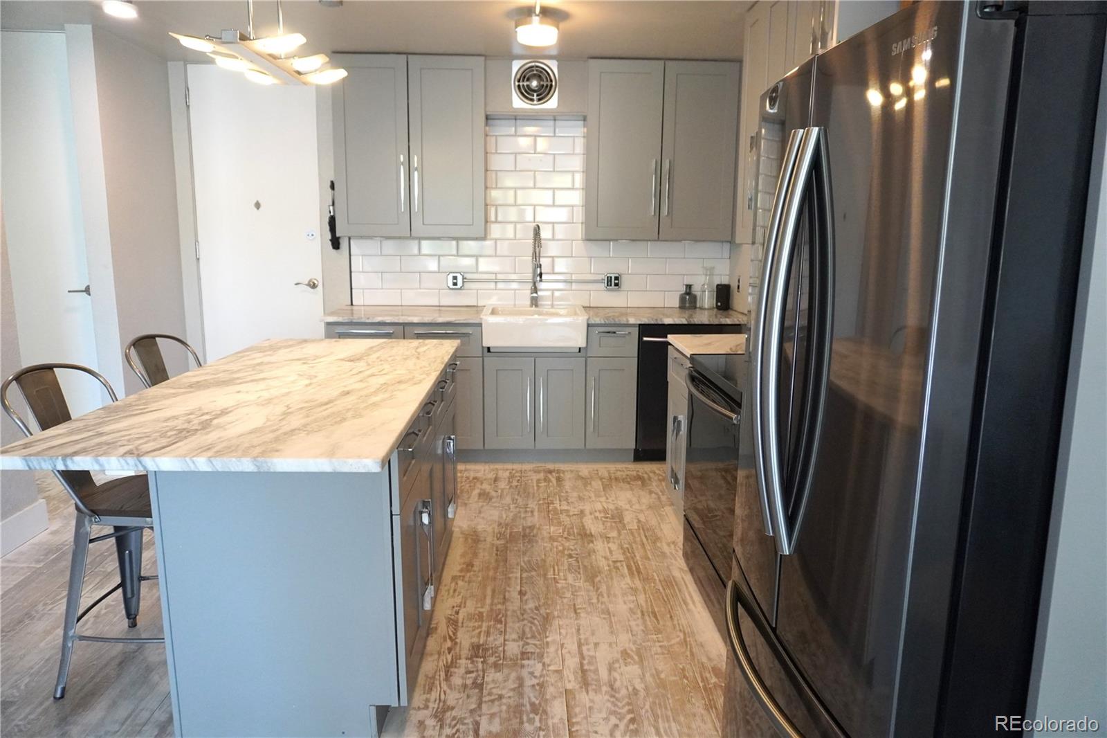 1050 N Corona Street Unit: 206