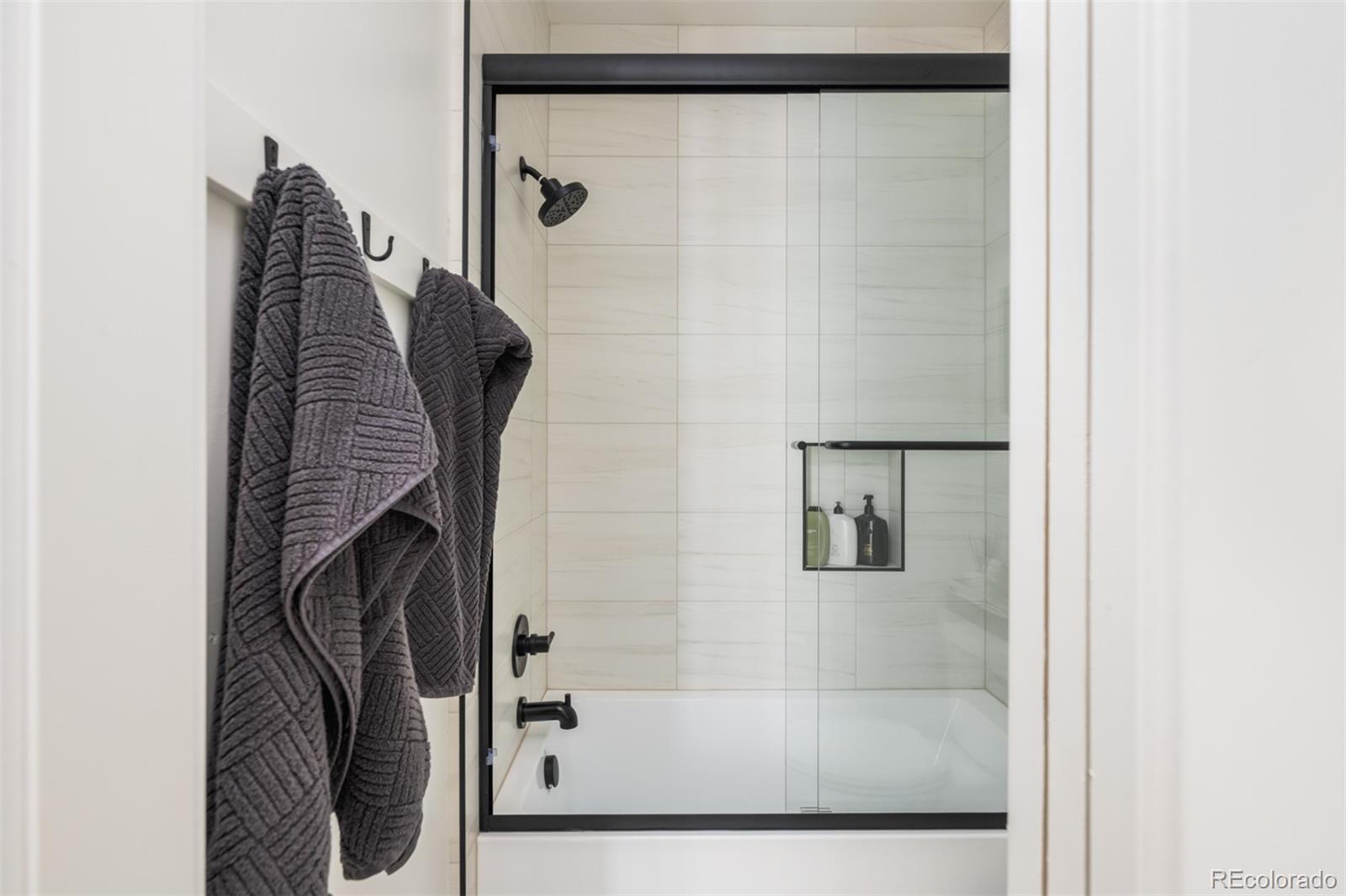1695 Zenobia Street Unit: 1