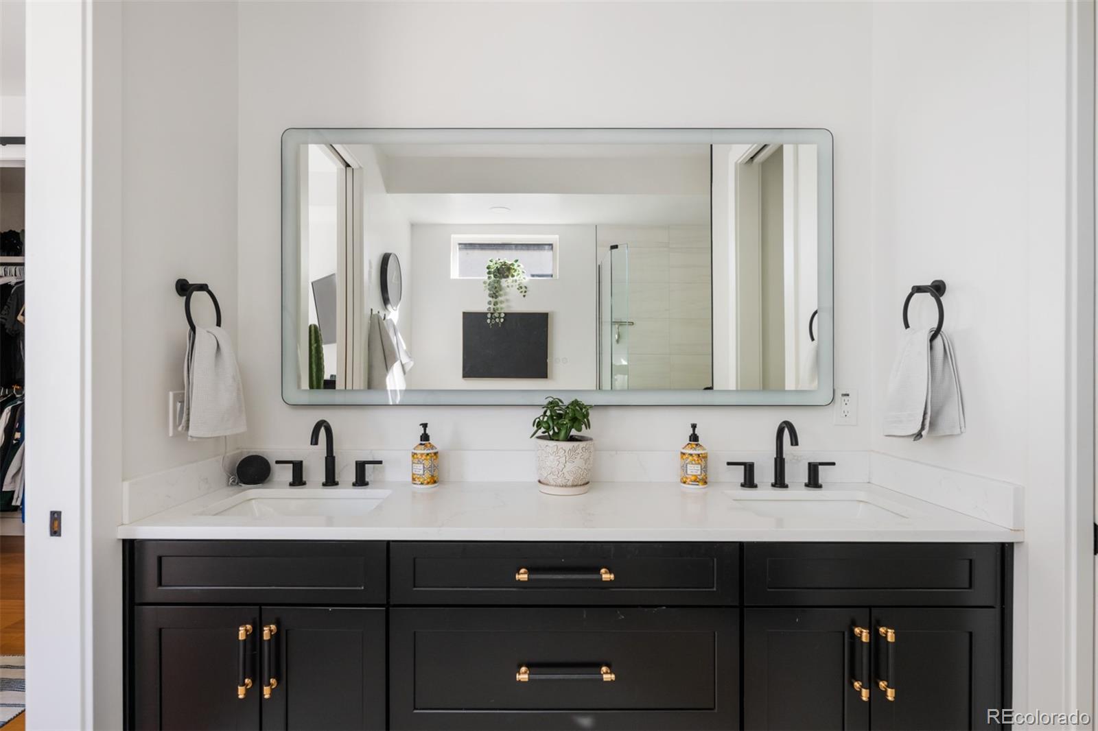 1695 Zenobia Street Unit: 1
