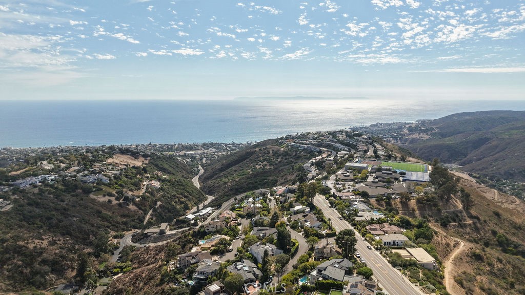 2315 Hillview