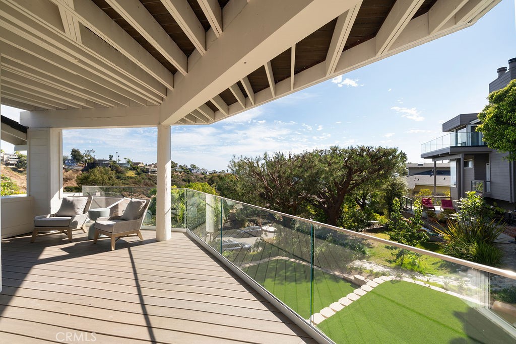 2315 Hillview
